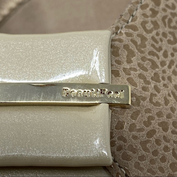 BeautiFeel April Beige Champagne Leo Print Suede Comfortable Pumps - Picture 3 of 7